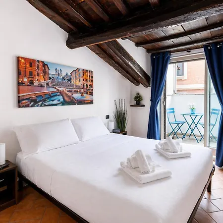 Elegant Stay - Corner To Trevi Fountain-3