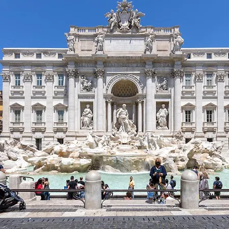 Elegant Stay - Corner To Trevi Fountain-2